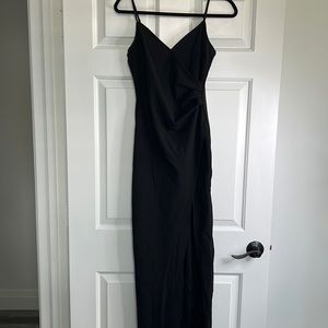 Medium Black High-Slit Gown